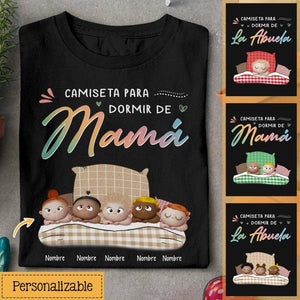 Personnalisez des T-shirts pour maman grand-mère | Cadeaux personnalisés pour maman grand-mère | T-shirt Maman Grand-mère qui dort