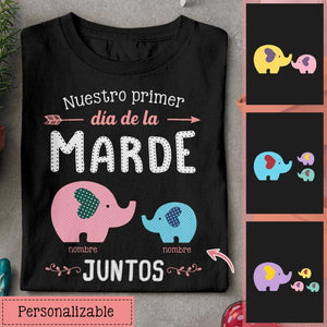 Personnalisez des T-shirts pour maman | Cadeau personnalisé pour la mère | Notre première fête des mères ensemble