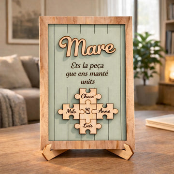 Placa de fusta personalitzada - Regals per a mare, àvia - Ets la peça que ens manté units (Versió catalana)